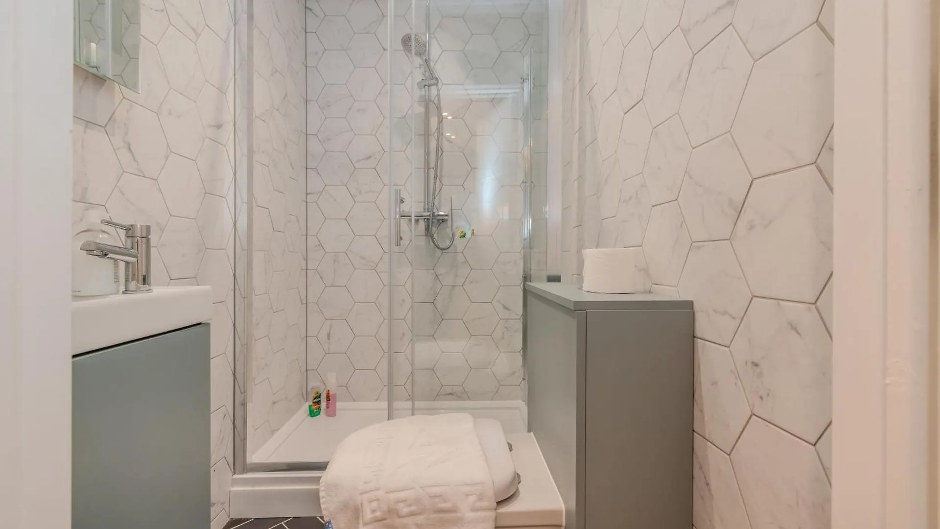 Apartamento Flash Sale Brighton Train Station Studio Bn137Che04