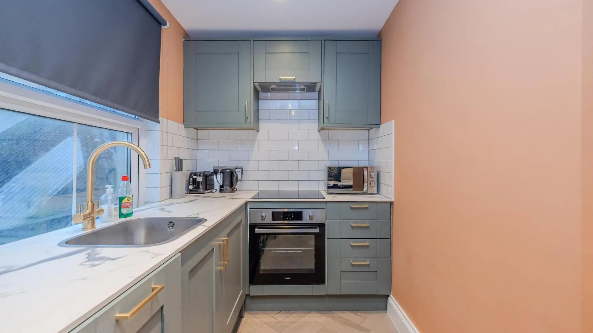 Flash Sale Brighton Train Station Studio Bn137Che04 Apartment